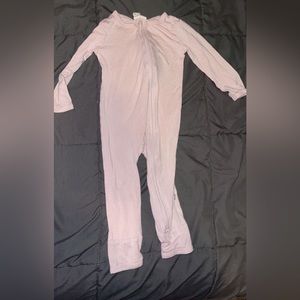 Kyte blush 12/18 play due to pilling.